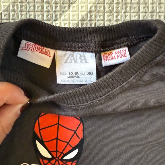 Zara Spider-Man Tee 12-18 Months - Picture 4 of 4